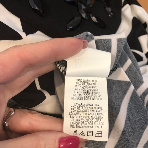 Blu Sage Black and White Dress - Picture 3 of 5